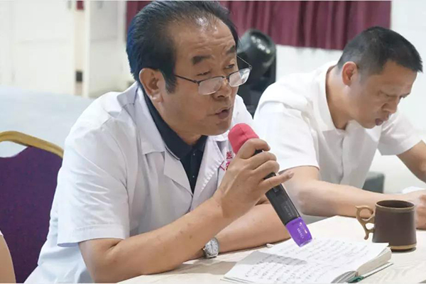 武汉仁爱医院庆祝医师节座谈会圆满乐成