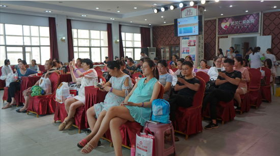 在医院过一个纷歧样的中秋节